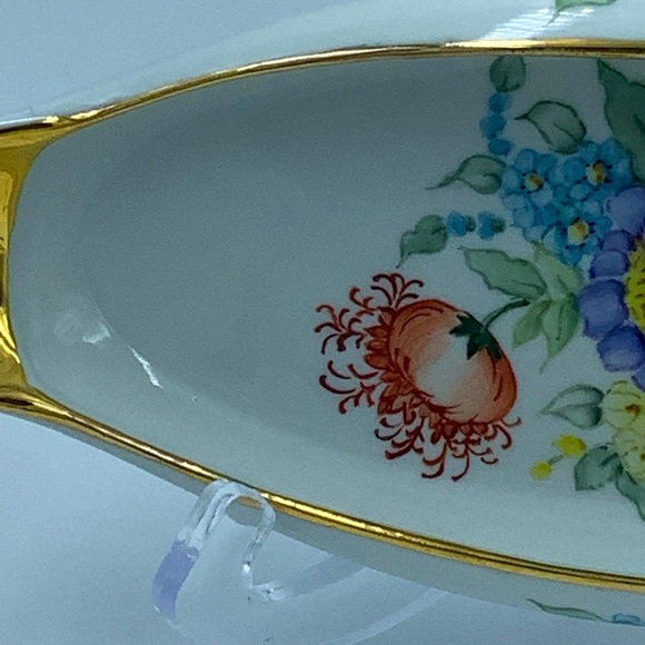 Hand Painted Gold Handled Oval Dish - Picture 8 of 12